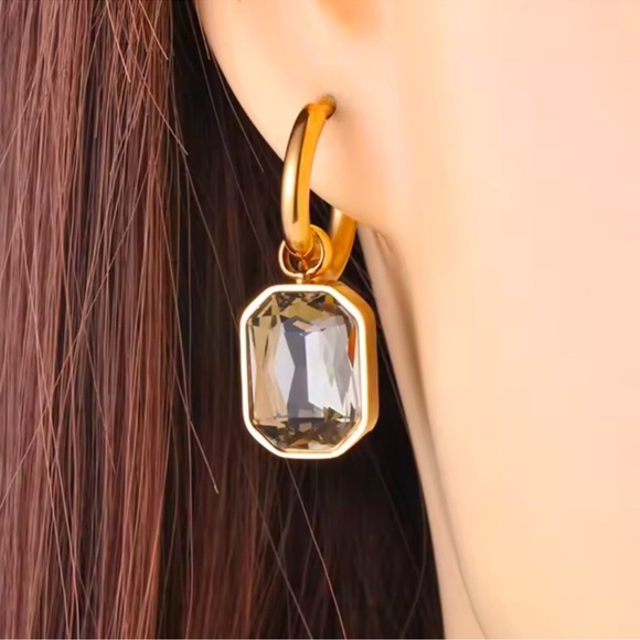 Classic Gold Crystal Earrings - Picture 6 of 12